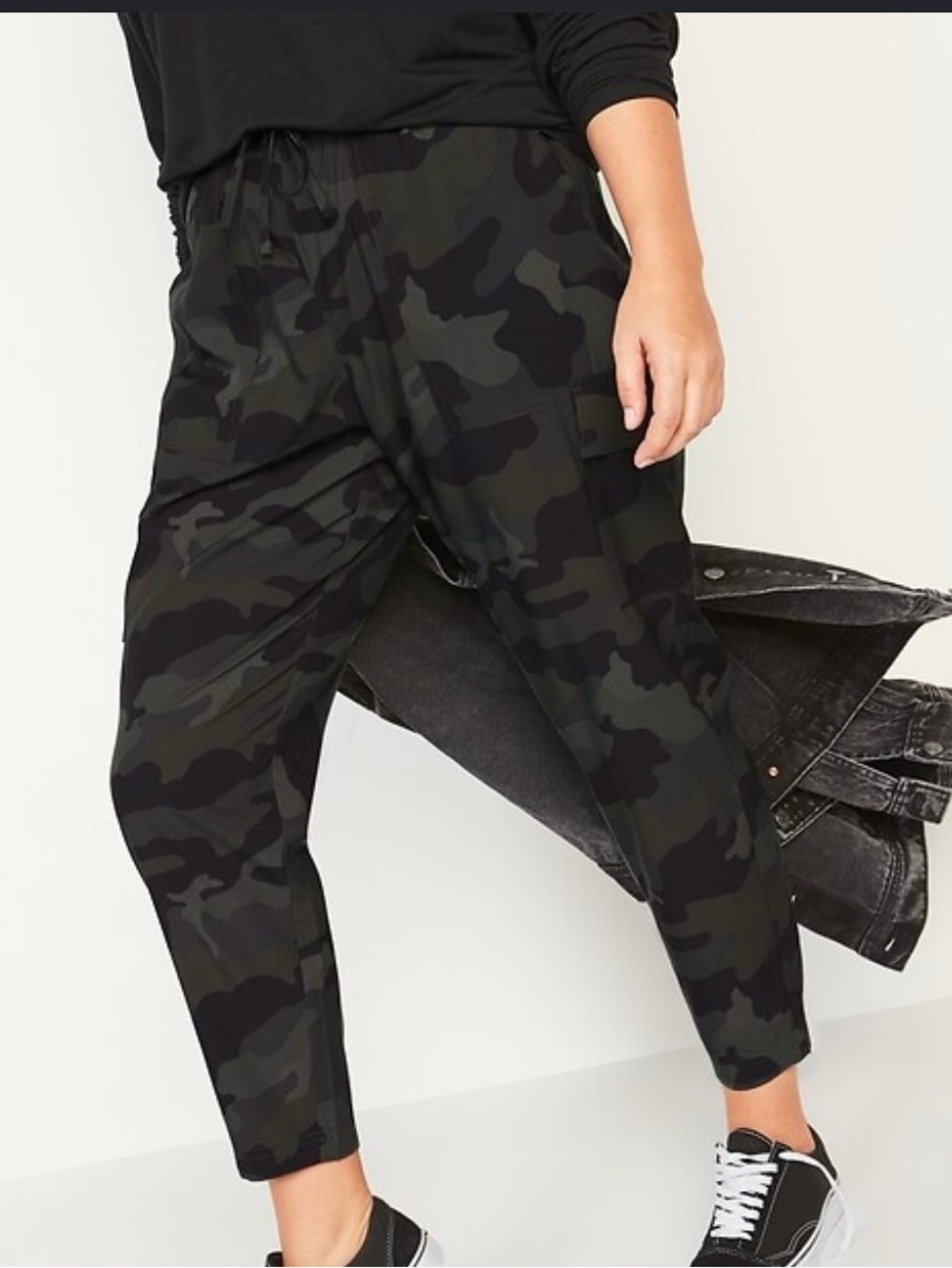 Scorpio Sol Black & Gray Camouflage Track Joggers